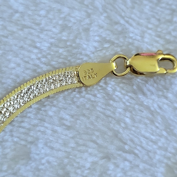 Mia Fiore Two✌️ Tone Herringbone Bracelet - NWT - Picture 11 of 16